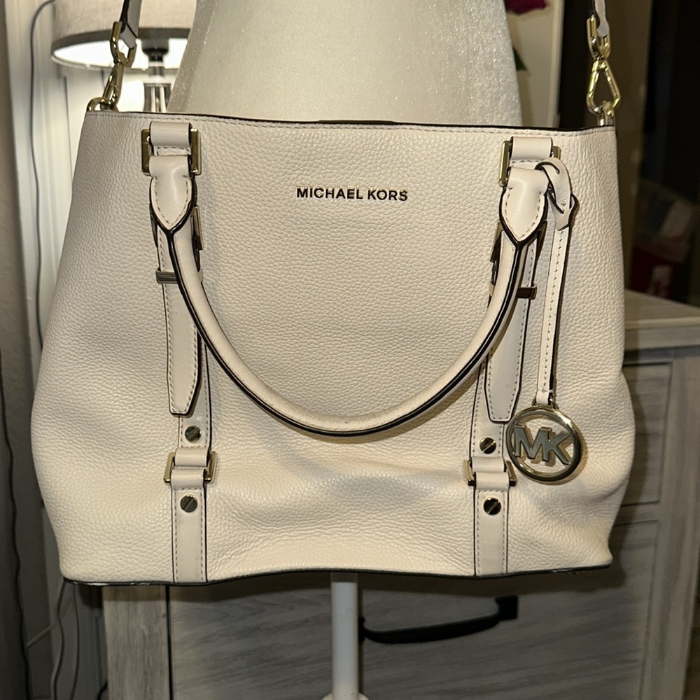 EUC Michael Kors tote/crossbody